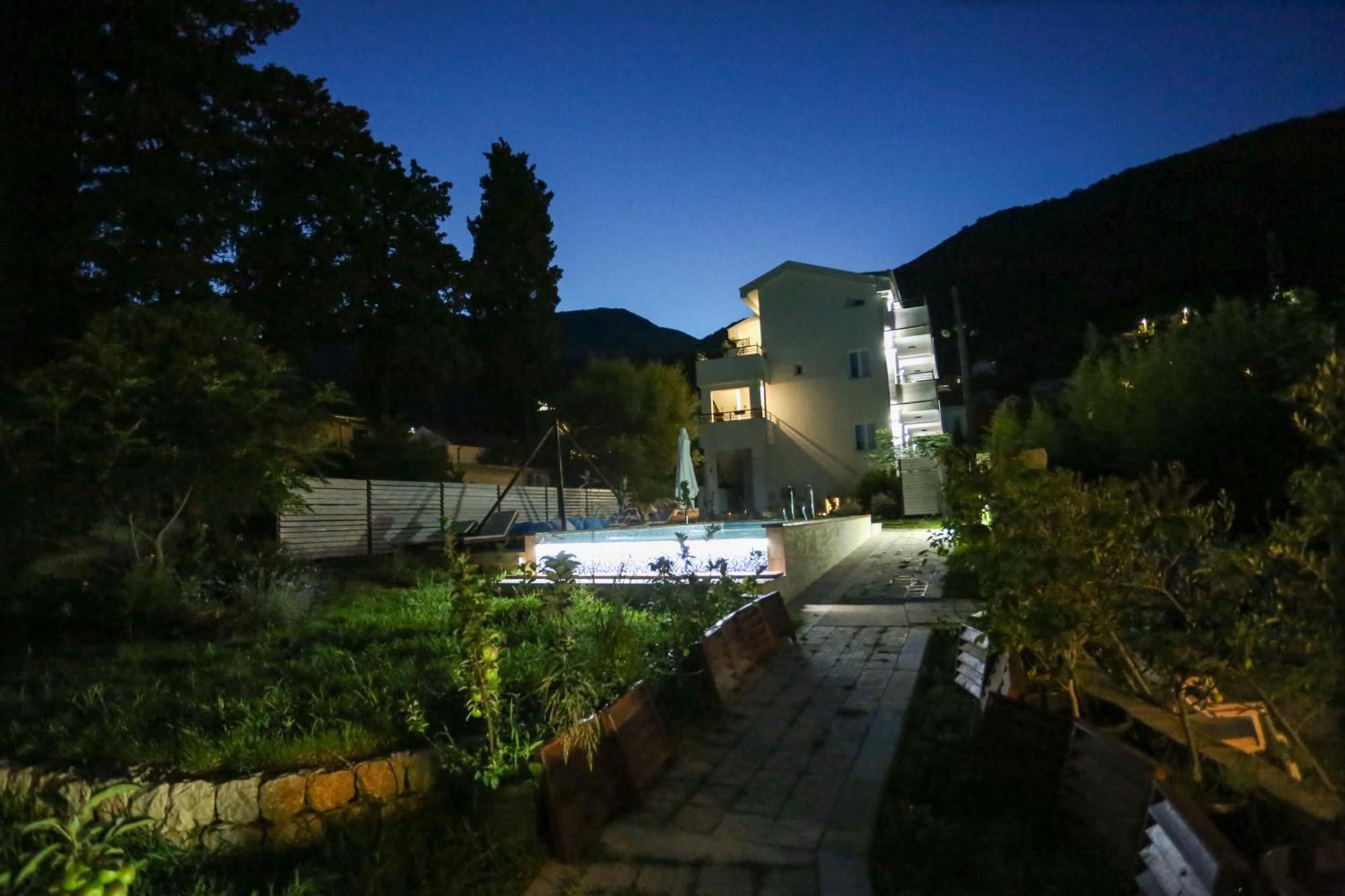 Apartments Cukovic Herceg Novi Exterior photo