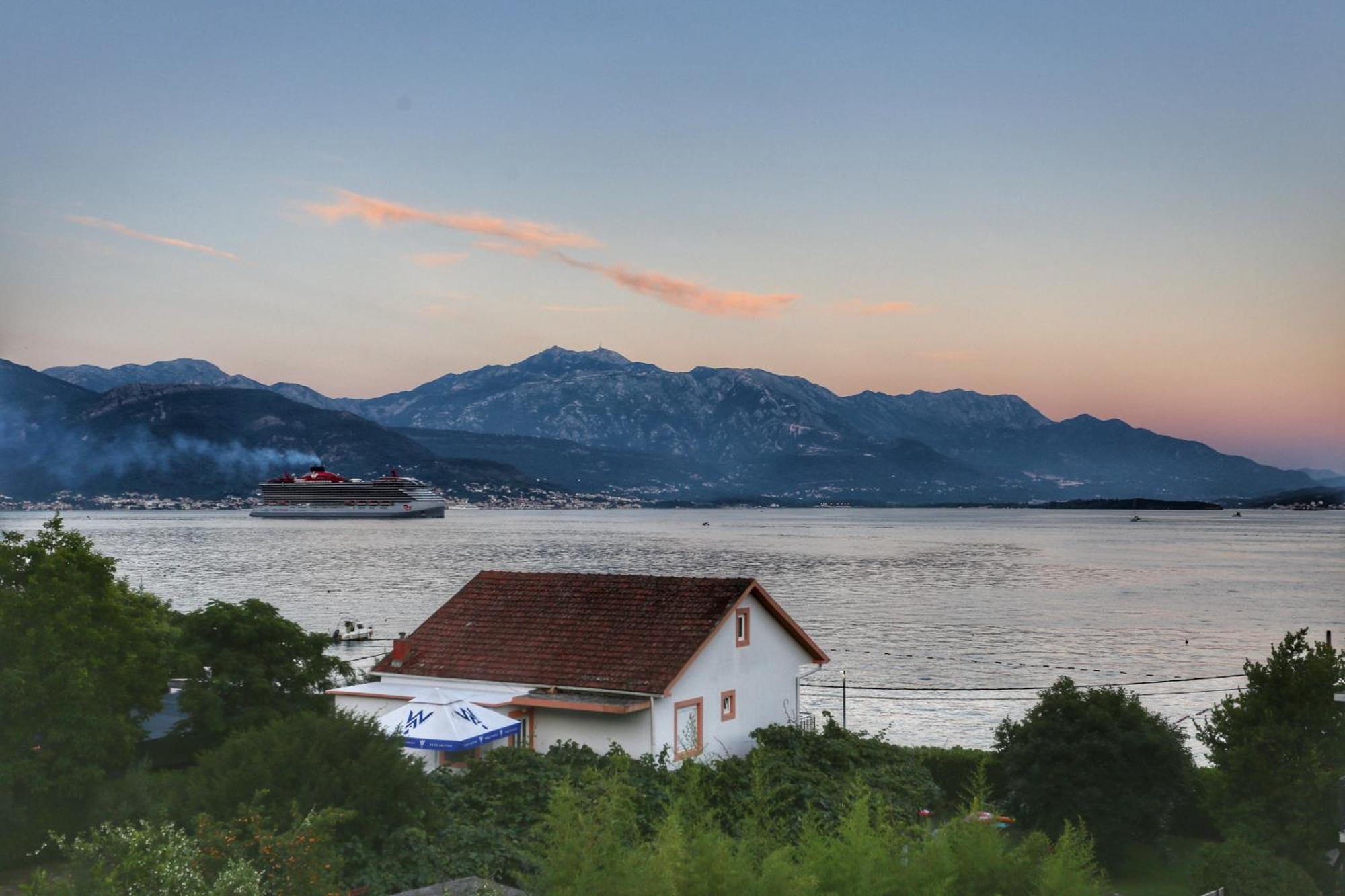 Apartments Cukovic Herceg Novi Exterior photo