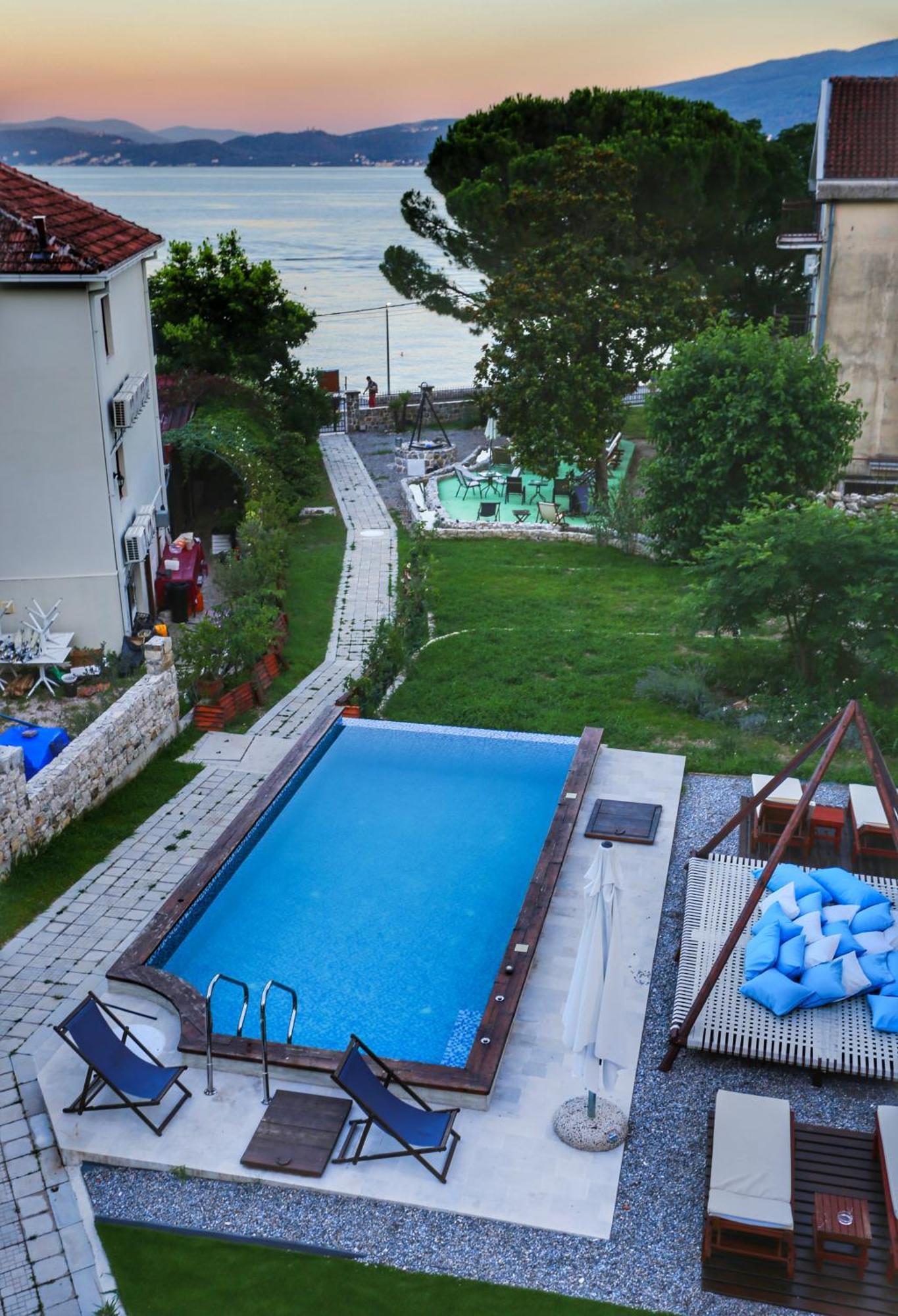 Apartments Cukovic Herceg Novi Exterior photo